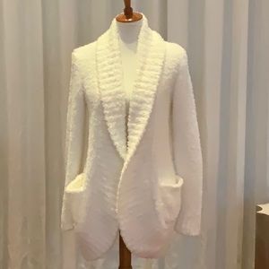 Honeydew cozy cardigan size M